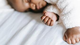 Две бебета от Кюстендил са починали от коклюш 