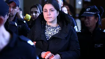 Обвинената, че е убила мъжа си Габриела Пеева, се оплака от хлебарки и дървеници в ареста